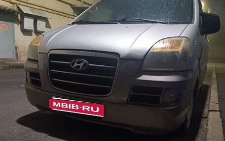 Hyundai Starex I рестайлинг, 2007 год, 650 000 рублей, 3 фотография