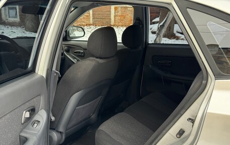 Hyundai Elantra III, 2003 год, 330 000 рублей, 18 фотография