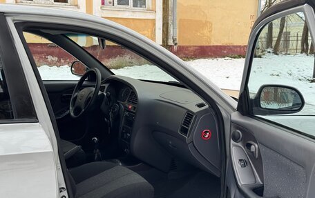 Hyundai Elantra III, 2003 год, 330 000 рублей, 23 фотография