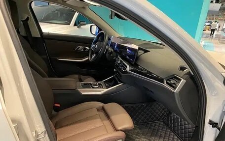 BMW 3 серия, 2023 год, 4 740 000 рублей, 13 фотография