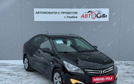 Hyundai Solaris II рестайлинг, 2015 год, 1 265 000 рублей, 2 фотография