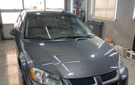 Dodge Stratus II, 2003 год, 500 000 рублей, 1 фотография