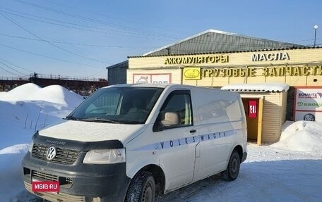 Volkswagen Transporter T5 рестайлинг, 2008 год, 795 000 рублей, 1 фотография