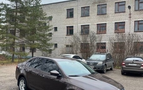 Skoda Octavia, 2014 год, 940 000 рублей, 2 фотография