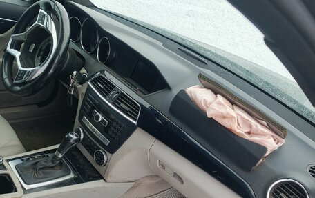 Mercedes-Benz C-Класс, 2013 год, 700 000 рублей, 7 фотография