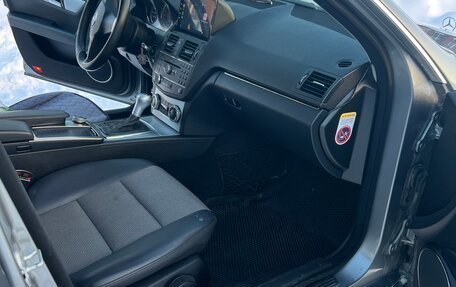 Mercedes-Benz C-Класс, 2010 год, 975 000 рублей, 8 фотография