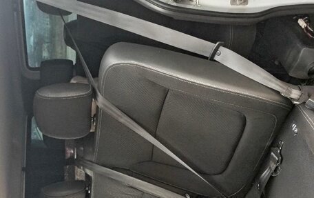 Renault Trafic, 2016 год, 1 990 000 рублей, 8 фотография