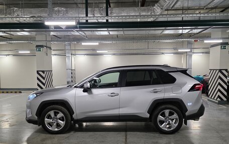 Toyota RAV4, 2020 год, 3 250 000 рублей, 3 фотография