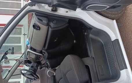 Renault Trafic, 2016 год, 1 990 000 рублей, 10 фотография