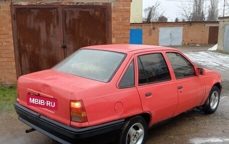 Opel Kadett E рестайлинг, 1986 год, 70 000 рублей, 4 фотография
