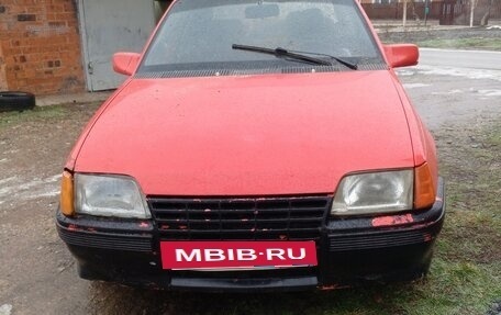 Opel Kadett E рестайлинг, 1986 год, 70 000 рублей, 5 фотография