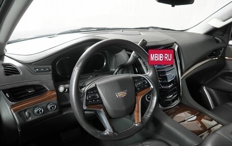 Cadillac Escalade IV, 2019 год, 4 150 000 рублей, 9 фотография