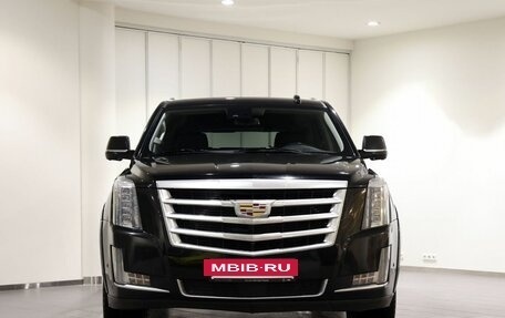 Cadillac Escalade IV, 2019 год, 4 150 000 рублей, 2 фотография
