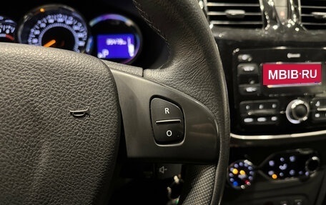 Renault Sandero II рестайлинг, 2018 год, 1 290 000 рублей, 17 фотография