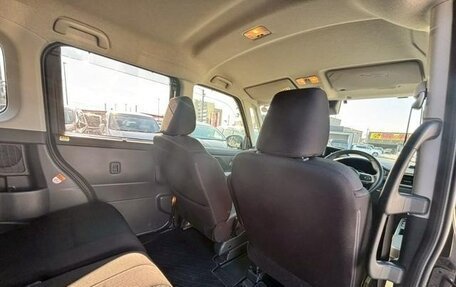 Toyota Roomy I, 2023 год, 1 113 000 рублей, 28 фотография