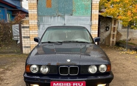 BMW 5 серия, 1992 год, 380 000 рублей, 17 фотография