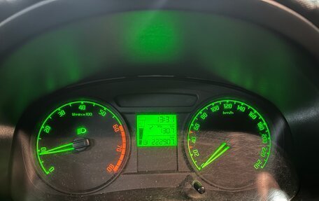 Skoda Fabia II, 2007 год, 360 000 рублей, 15 фотография