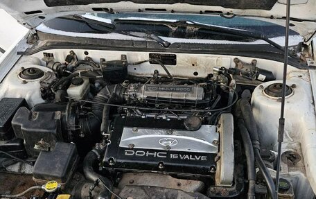 Hyundai Sonata III рестайлинг, 1995 год, 155 000 рублей, 12 фотография