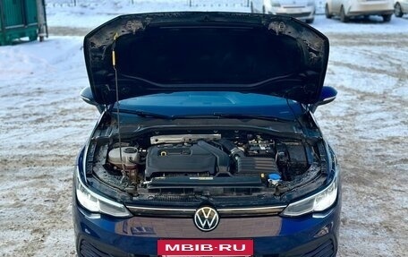 Volkswagen Golf VIII, 2021 год, 1 890 000 рублей, 29 фотография