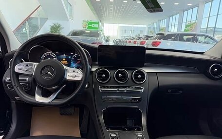 Mercedes-Benz C-Класс, 2021 год, 2 700 000 рублей, 11 фотография