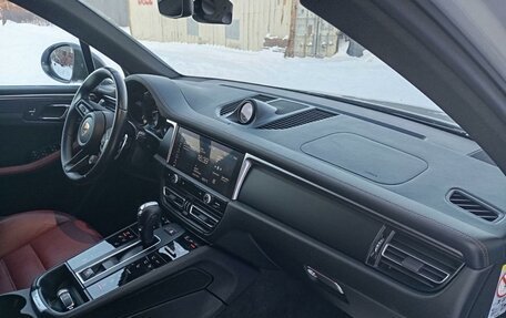 Porsche Macan I рестайлинг, 2022 год, 7 700 000 рублей, 9 фотография