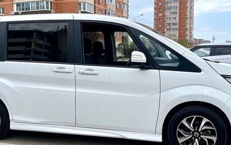 Honda Stepwgn IV, 2019 год, 1 750 000 рублей, 7 фотография