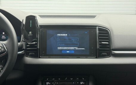 Skoda Karoq I, 2022 год, 2 260 000 рублей, 13 фотография