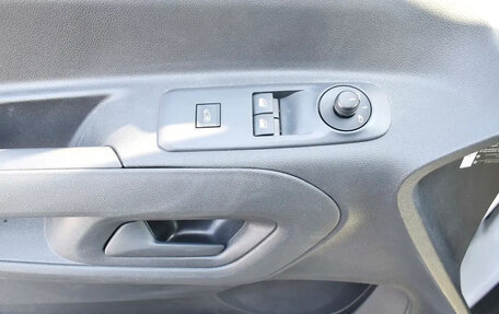 Peugeot Partner, 2024 год, 3 300 000 рублей, 18 фотография