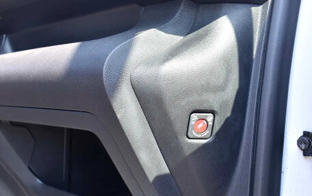 Peugeot Partner, 2024 год, 3 300 000 рублей, 15 фотография