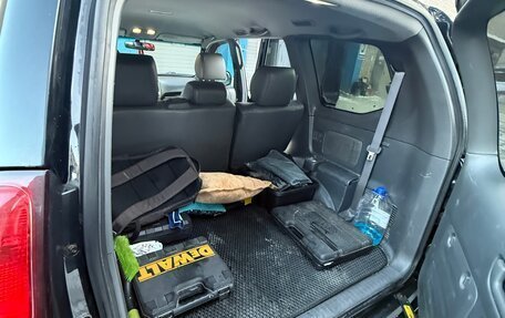 Toyota Land Cruiser Prado 120 рестайлинг, 2008 год, 2 700 000 рублей, 15 фотография