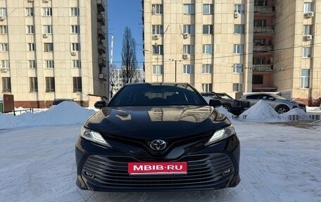 Toyota Camry, 2020 год, 4 050 000 рублей, 1 фотография