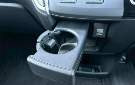 Honda Stepwgn IV, 2017 год, 1 435 000 рублей, 29 фотография