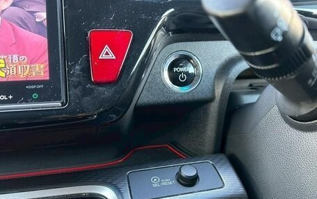 Honda Stepwgn IV, 2017 год, 1 435 000 рублей, 26 фотография