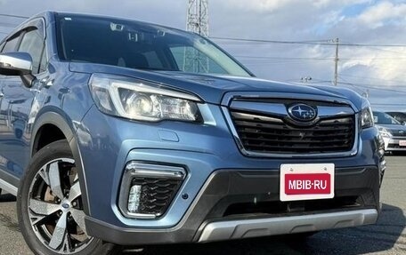 Subaru Forester, 2018 год, 1 980 000 рублей, 1 фотография