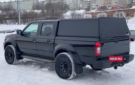 Nissan NP300, 2013 год, 1 400 000 рублей, 4 фотография