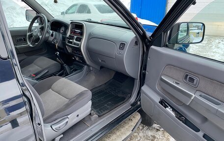 Nissan NP300, 2013 год, 1 400 000 рублей, 11 фотография