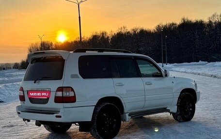 Toyota Land Cruiser 100 рестайлинг 2, 2003 год, 1 450 000 рублей, 4 фотография