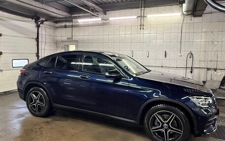 Mercedes-Benz GLC Coupe, 2021 год, 6 300 000 рублей, 3 фотография