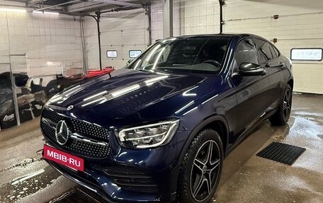 Mercedes-Benz GLC Coupe, 2021 год, 6 300 000 рублей, 2 фотография
