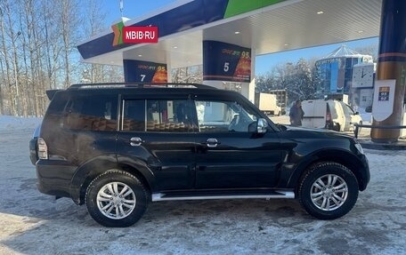 Mitsubishi Pajero IV, 2011 год, 1 300 000 рублей, 5 фотография