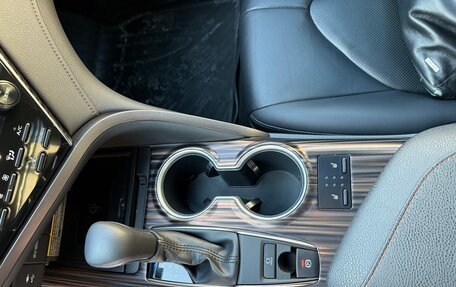 Toyota Camry, 2020 год, 4 050 000 рублей, 14 фотография