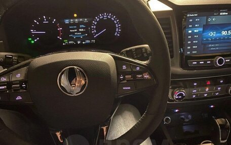 SsangYong Rexton, 2018 год, 2 800 000 рублей, 10 фотография