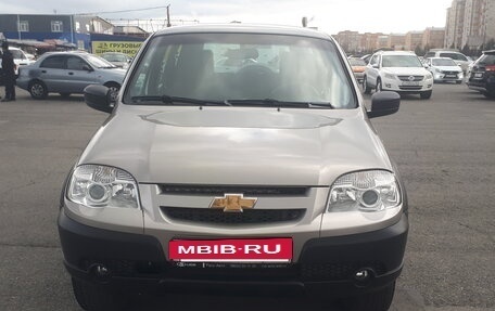 Chevrolet Niva I рестайлинг, 2018 год, 780 000 рублей, 4 фотография