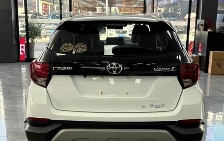 Toyota Yaris Cross, 2021 год, 1 500 000 рублей, 4 фотография
