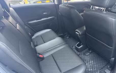 Honda Vezel, 2021 год, 1 790 000 рублей, 13 фотография