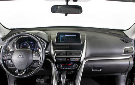 Mitsubishi Eclipse Cross, 2019 год, 2 075 000 рублей, 12 фотография