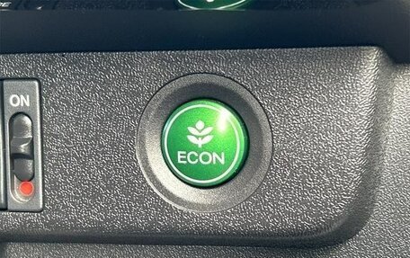 Honda Stepwgn IV, 2018 год, 2 019 000 рублей, 22 фотография