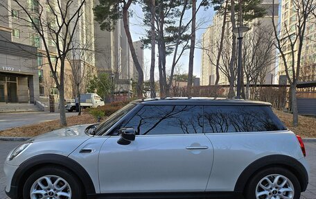 MINI Hatch, 2020 год, 1 973 000 рублей, 3 фотография