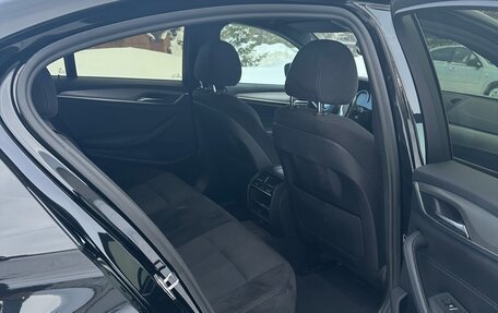 BMW 5 серия, 2019 год, 3 650 000 рублей, 9 фотография