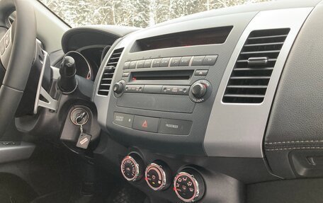 Mitsubishi Outlander III рестайлинг 3, 2011 год, 1 130 000 рублей, 18 фотография